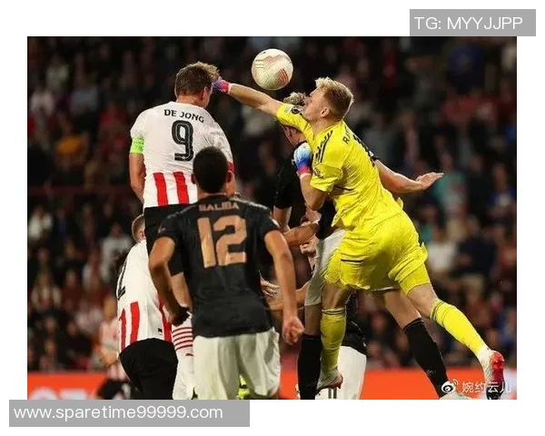 卡尔维纳与布拉格的精彩对决揭示足球战术与团队合作的魅力